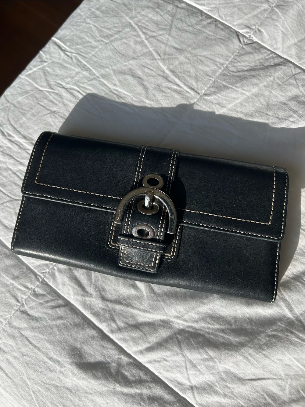 Y2K Coach Soho Black Bifold Wallet with Buckle